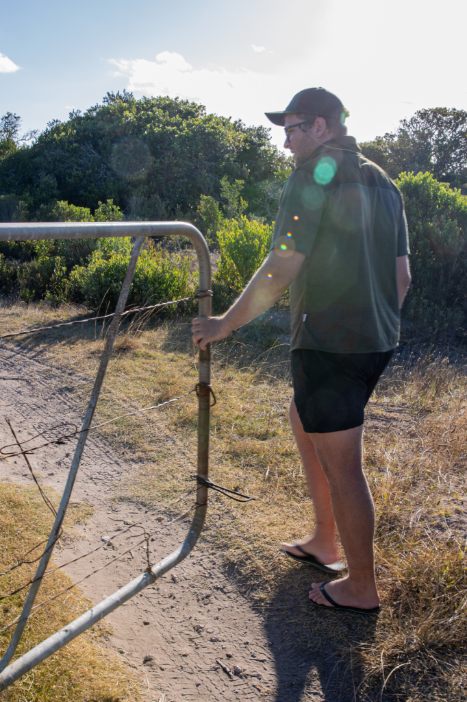 short sleeve faming 2 tone shirt