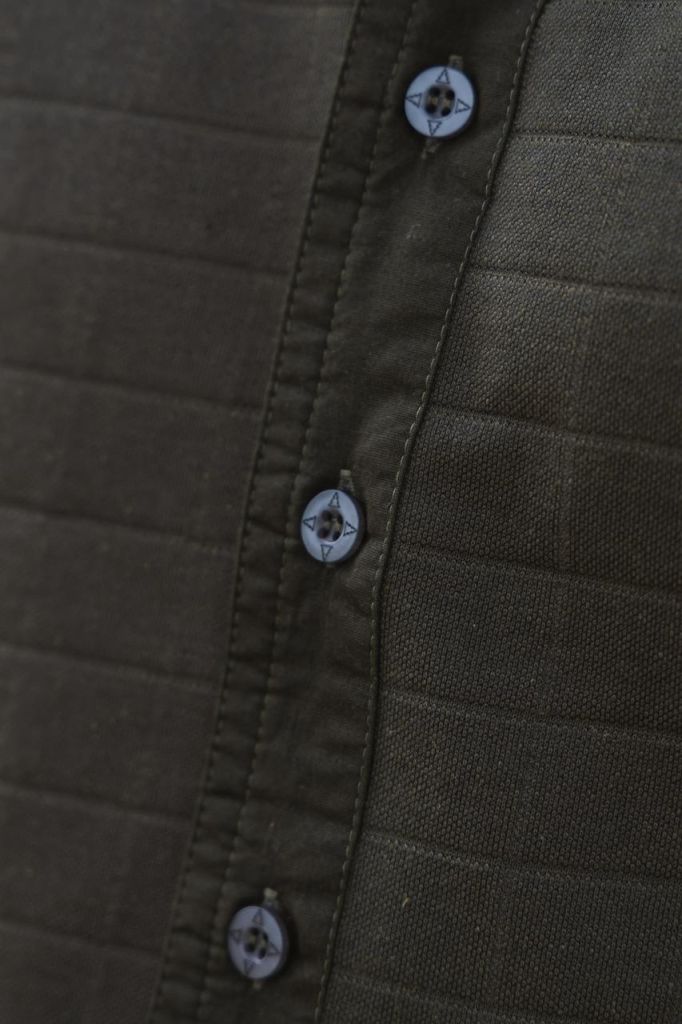 Saffa Shorty Button up 2 tone shirt buttons